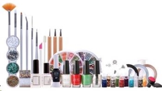 Laky, sady na zdobení a folie